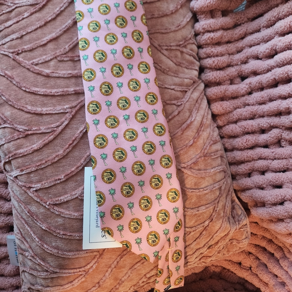 Pink Patterned Tie - Picture 3 of 6